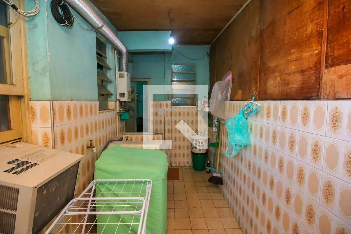 Дерев'яна підлога або ламінат та 3 спальні: квартира 79 м² — photo 32