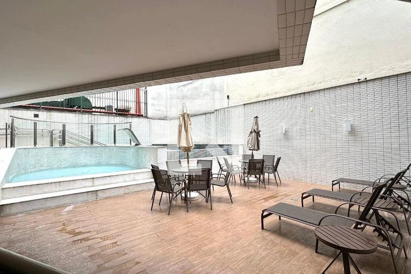 Apartamento mobiliado de 2 quartos em condomínio com piscina — photo 18