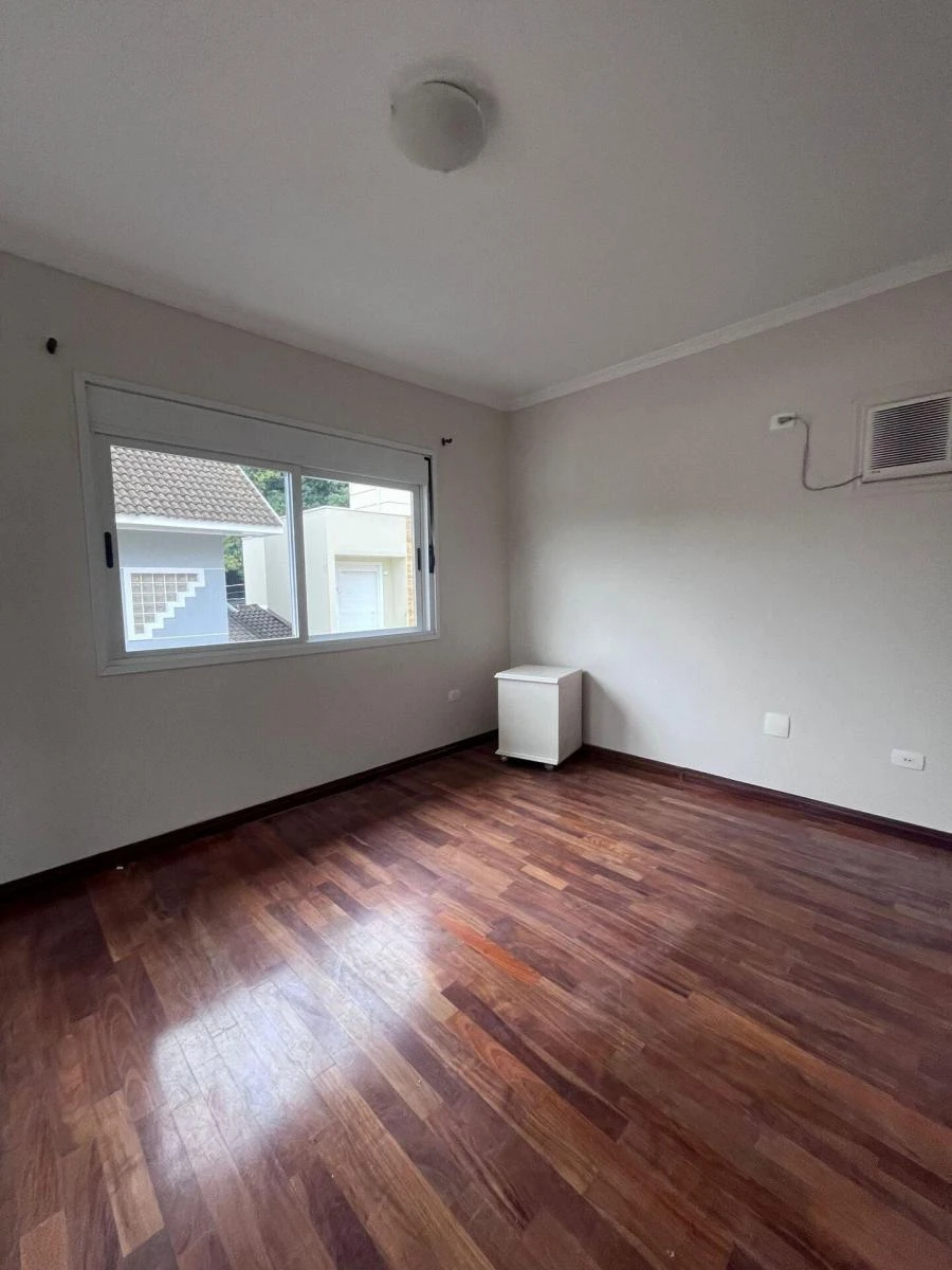 Дом 300 м² с 4 спальнями и 3 парковками — photo 3