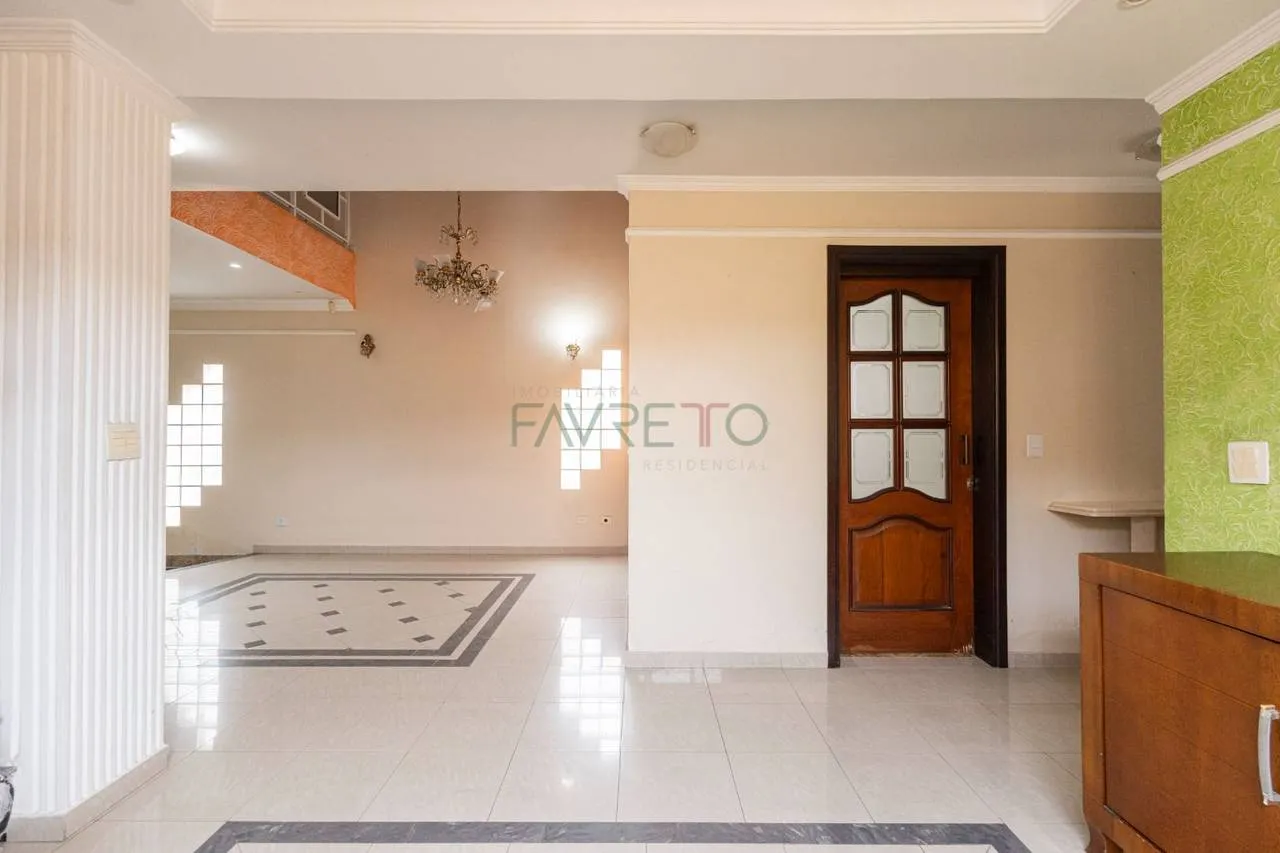 480 m² house with a bathtub and a garden — photo 36