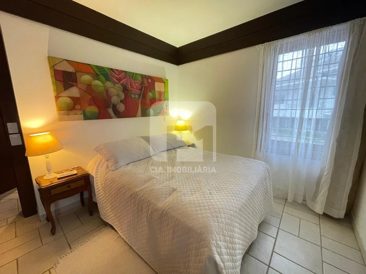 Furnished 350 m² house with 6 bedrooms and 3 suites — photo 20
