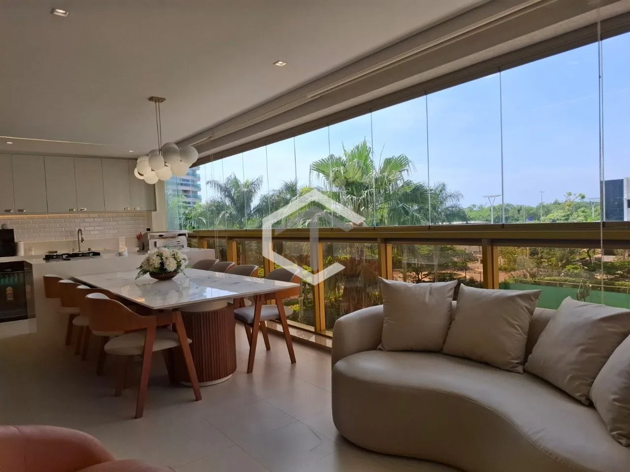 217 m² apartment with a mountain view and a private pool — photo 91