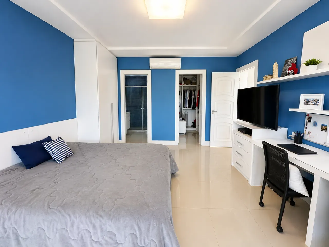 Furnished house with 4 bedrooms and 4 bathrooms — photo 27
