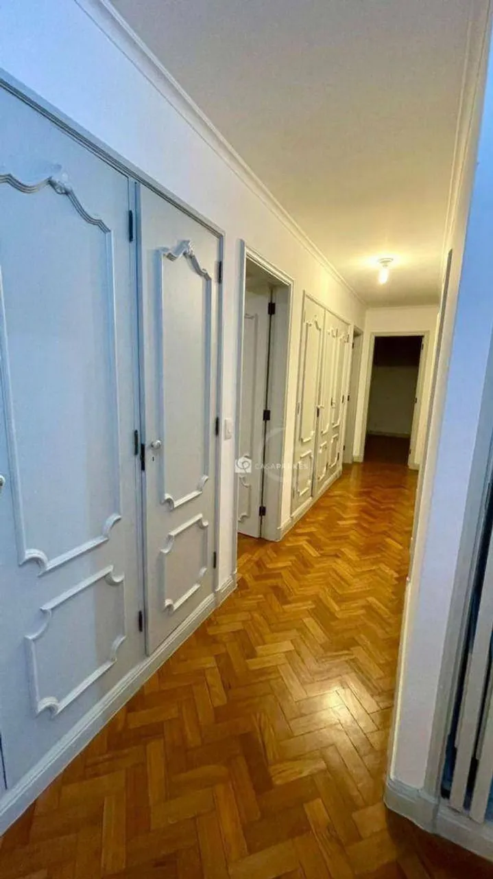 Apartamento de 3 quartos com varanda e 190 m² — photo 6
