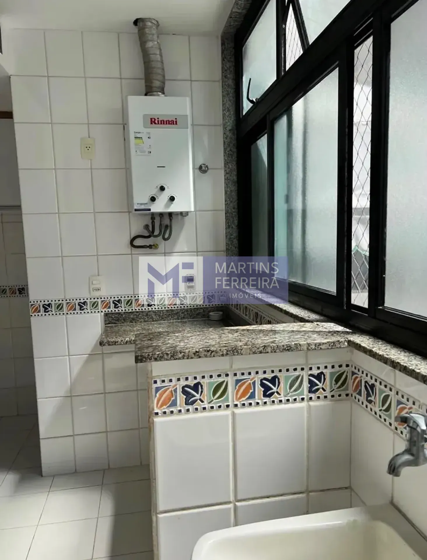 3-bedroom apartment in a building with a sauna — photo 11