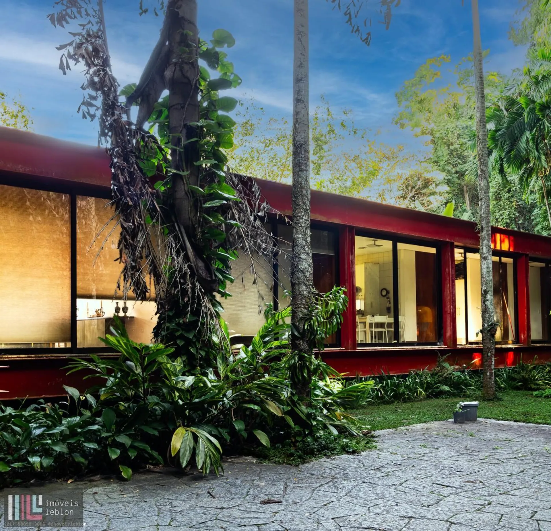 Furnished house with 6 suites, 7 bathrooms and 10 parking — photo 18