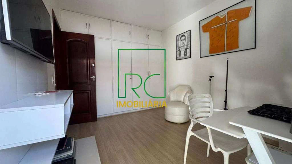 Furnished 4-bedroom apartment with 250 m² — photo 8