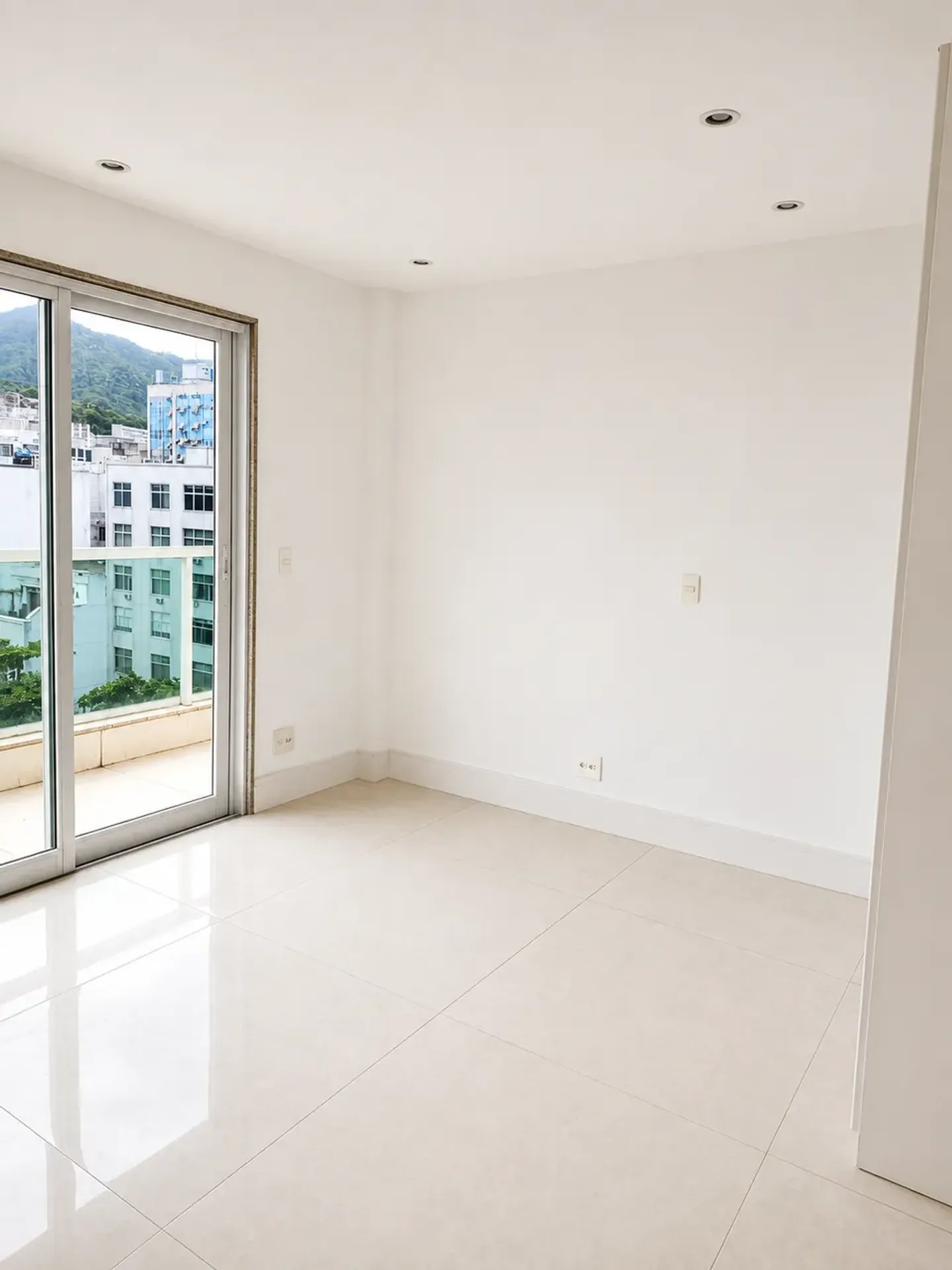 Triplex com 3 dormitórios e 5 banheiros — photo 29