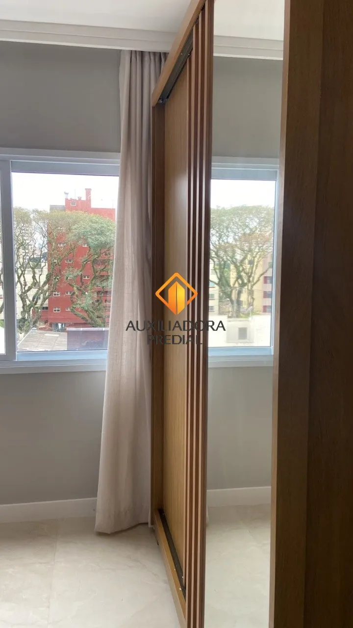 Furnished 2-bedroom apartment with a balcony — photo 17