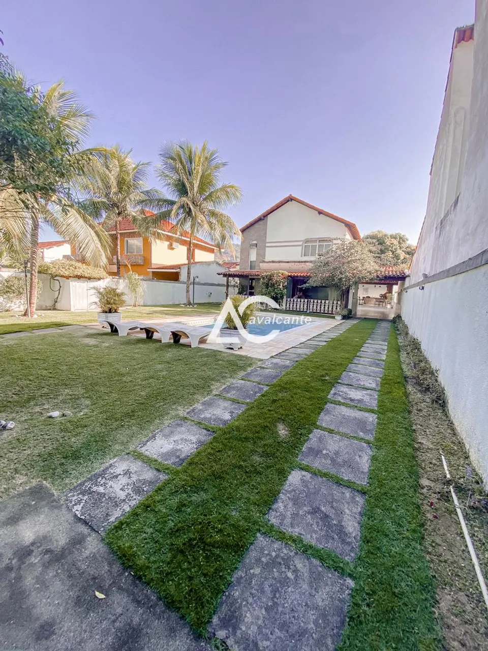 Duplex house for rent with 4 bedrooms and 5 bathrooms — photo 15