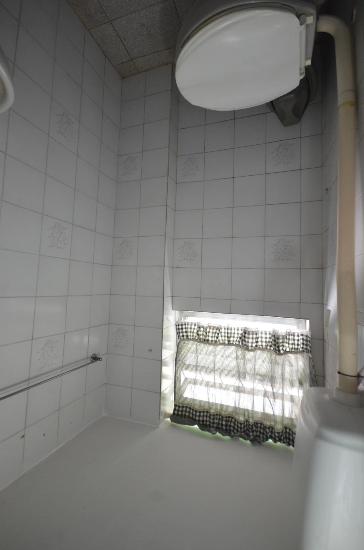 House for rent with 3 bedrooms and a balcony — photo 44