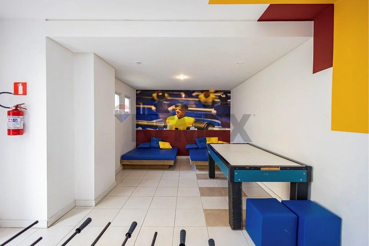 Apartment in a building with a gym — photo 38