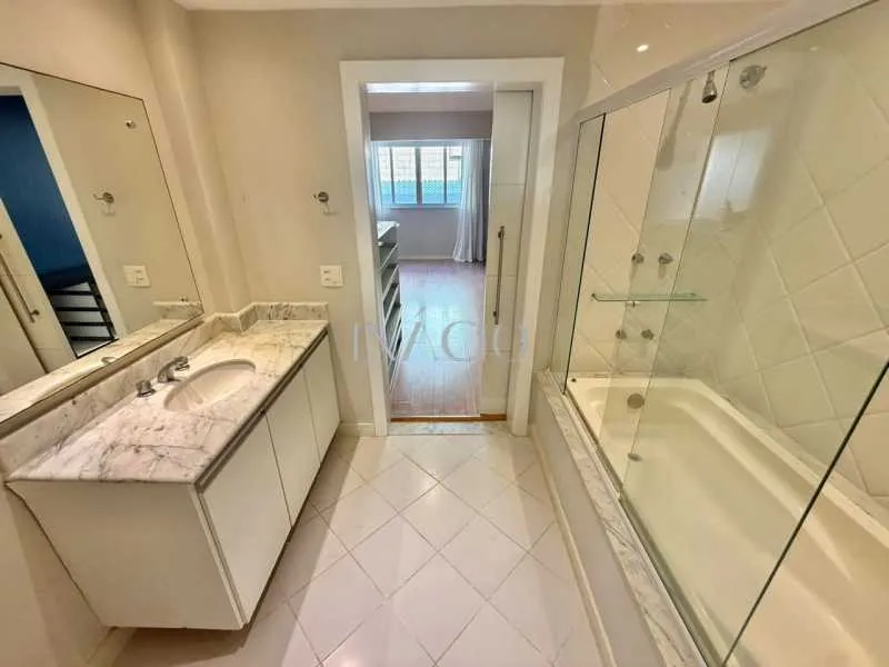 Apartamento de 350 m² com churrasqueira privativa e banheira — photo 7