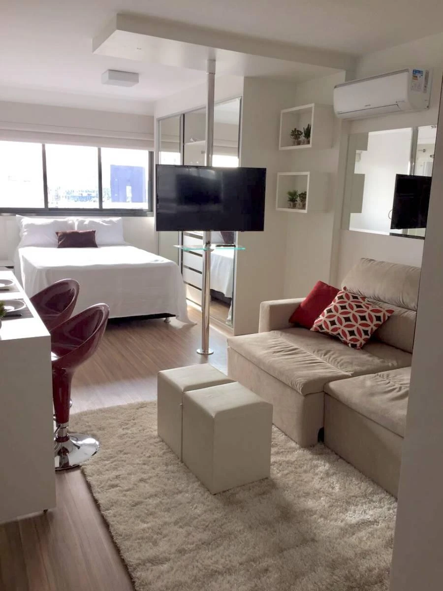 Floor-to-ceiling windows in a one-bedroom apartment, 35 m² — photo 26