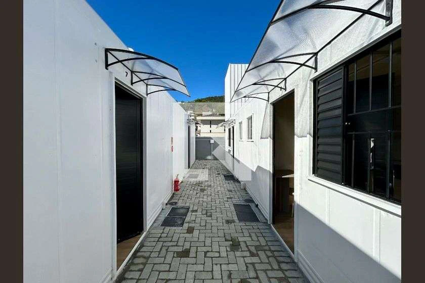 Casa para aluguel de 1 quarto com 15 m² e 1 banheiro — photo 14