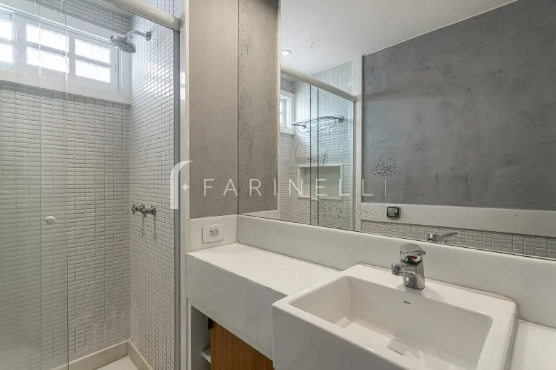 Duplex apartment with 2 bedrooms and grill on balcony — photo 10