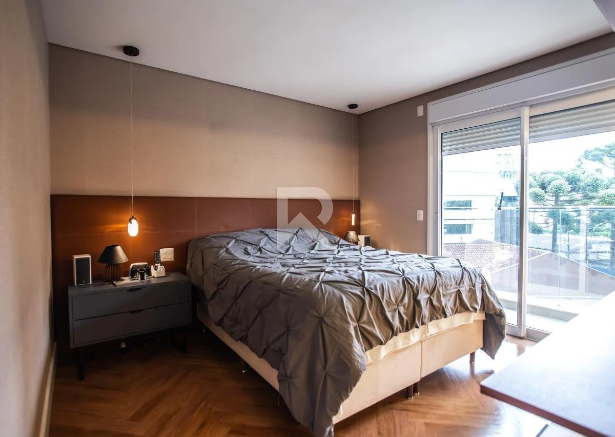 Apartment with 4 bedrooms, 255 m² and 4 parking spots — photo 28