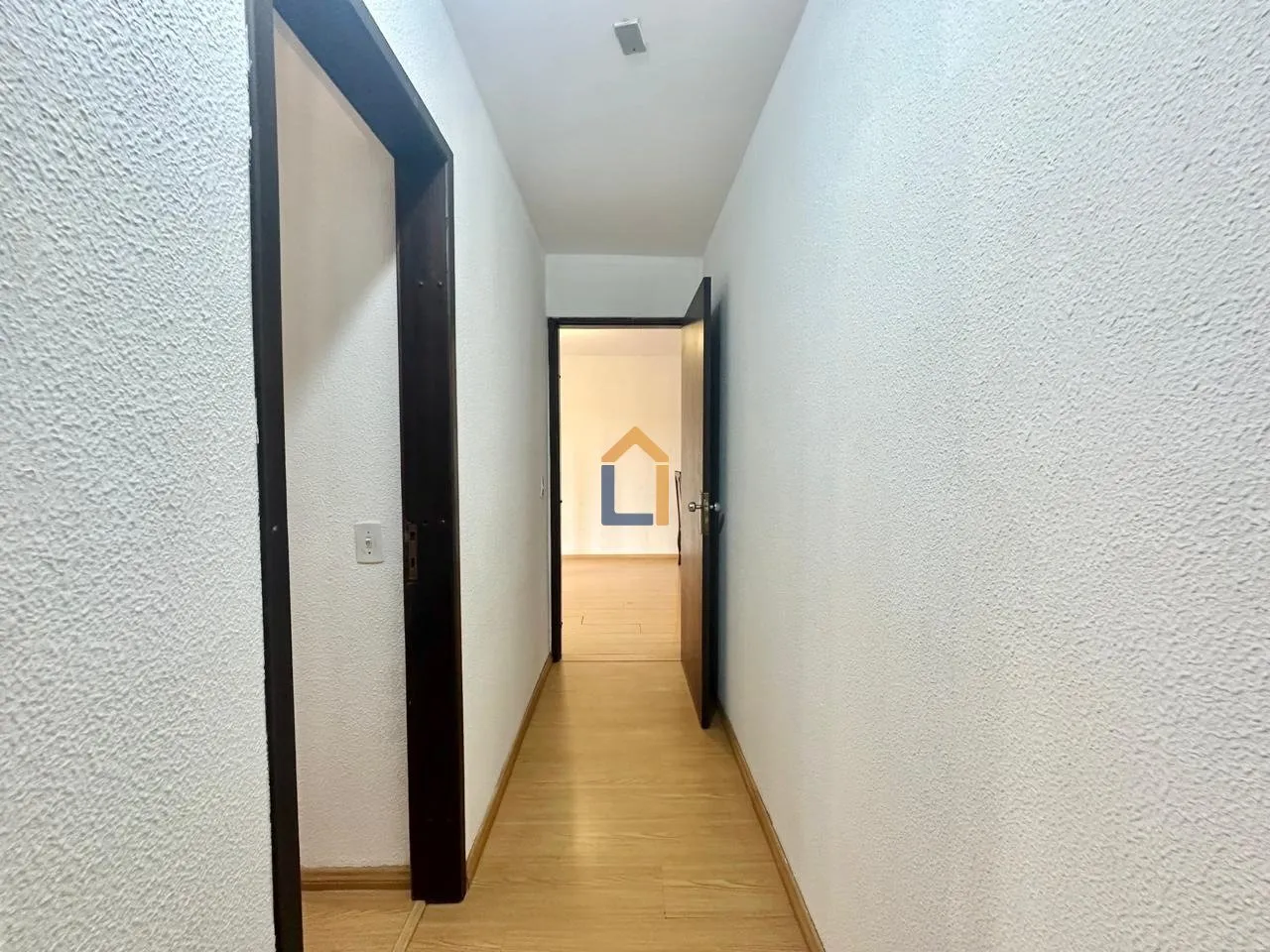 90 m² apartment with 2 bedrooms and no parking — photo 25