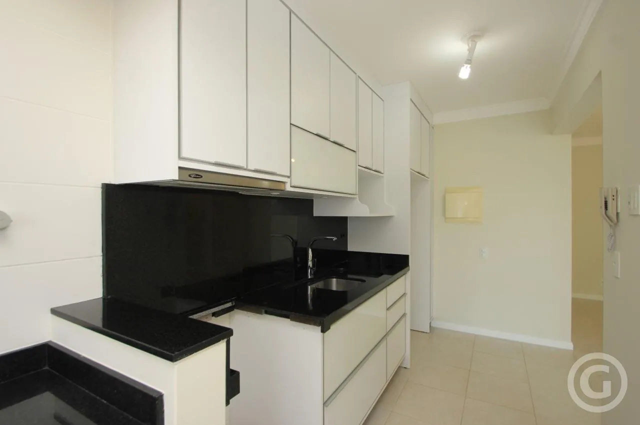 Mountain view in a 2-bedroom apartment, 71 m² — photo 2