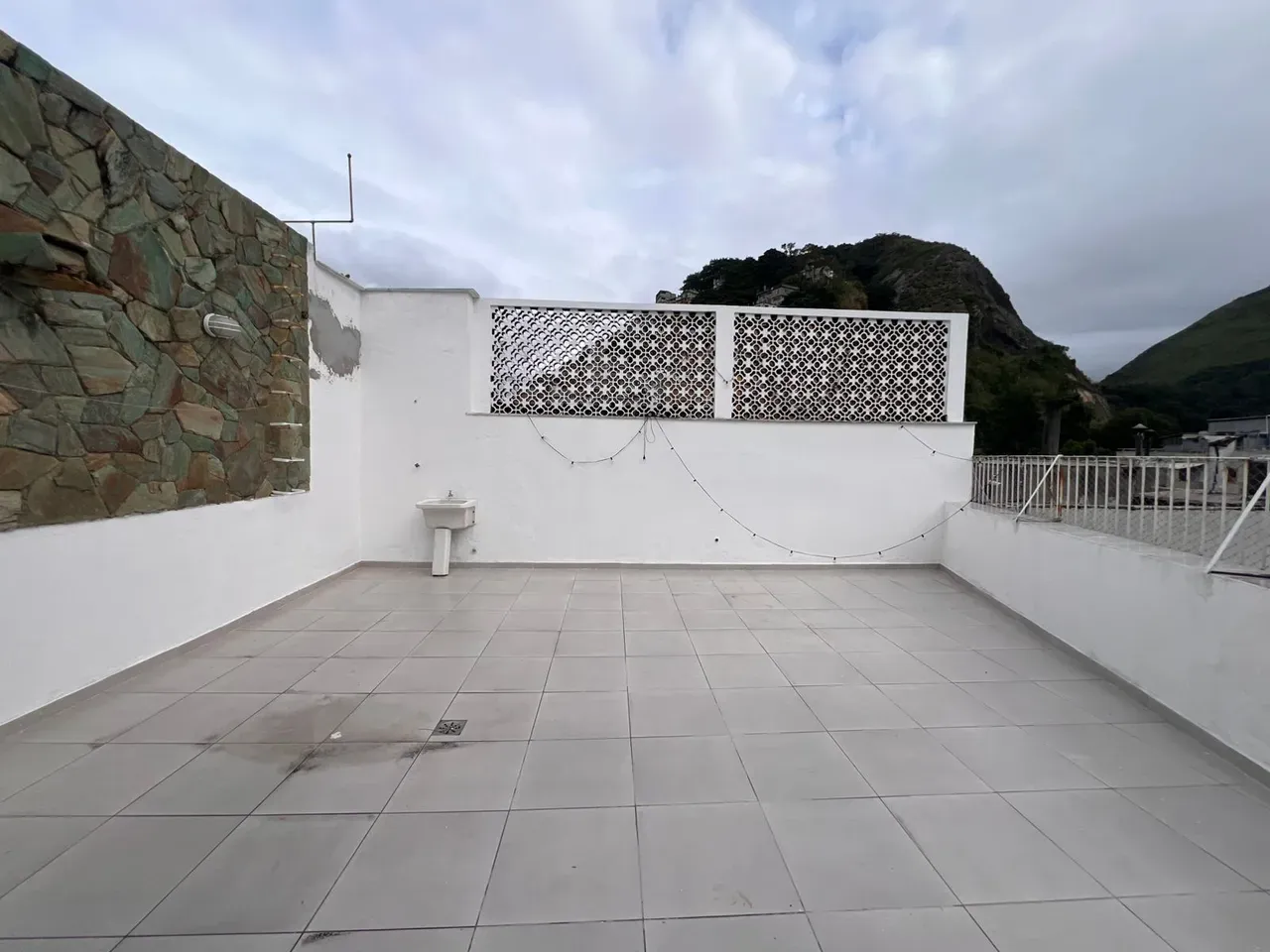 Water view in a 3-bedroom apartment, 121 m² — photo 11