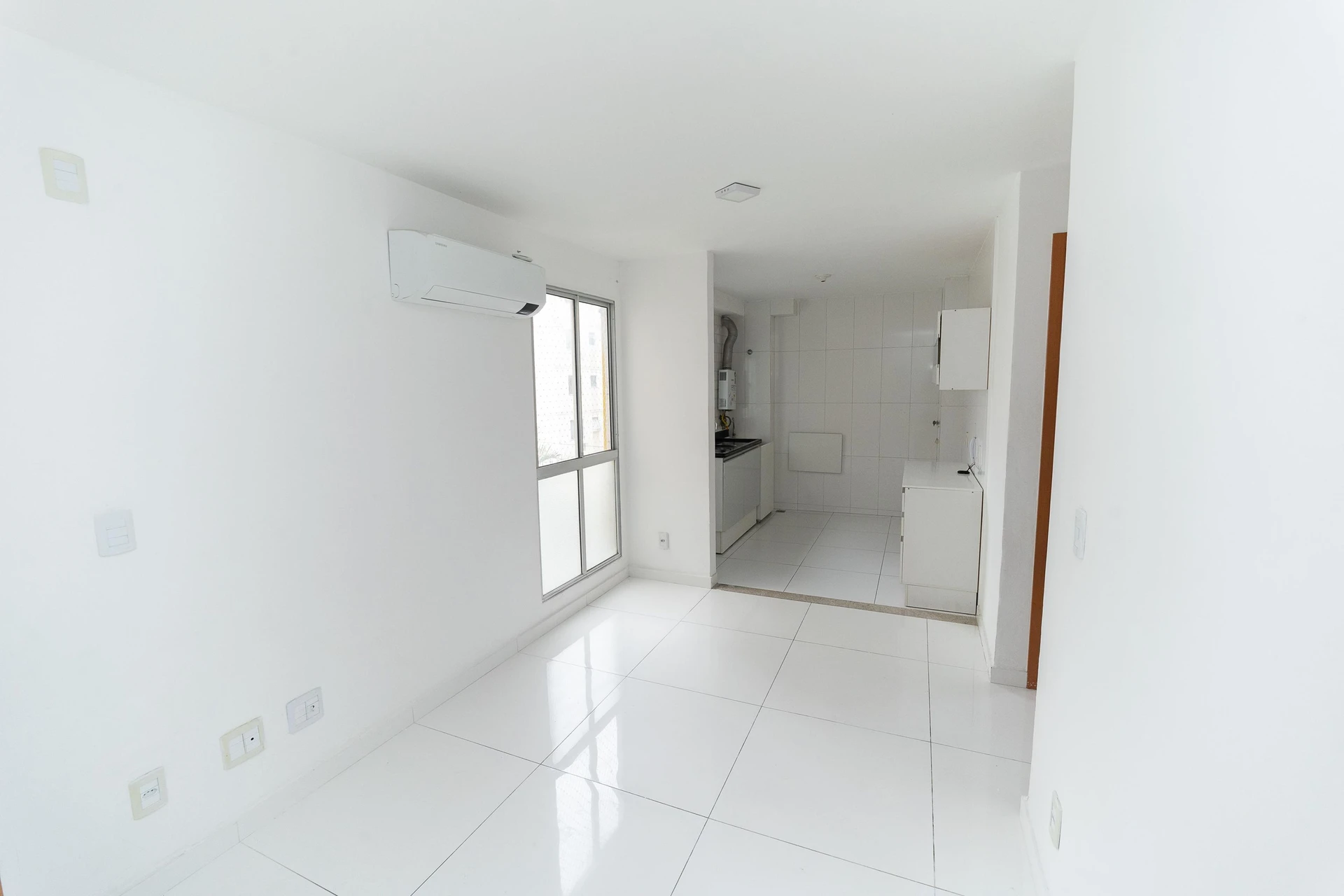 2-bedroom apartment in a building with a pool — photo 14