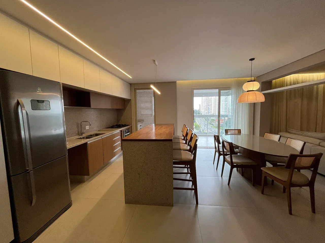 Apartment on the 7th floor with floor-to-ceiling windows — photo 23