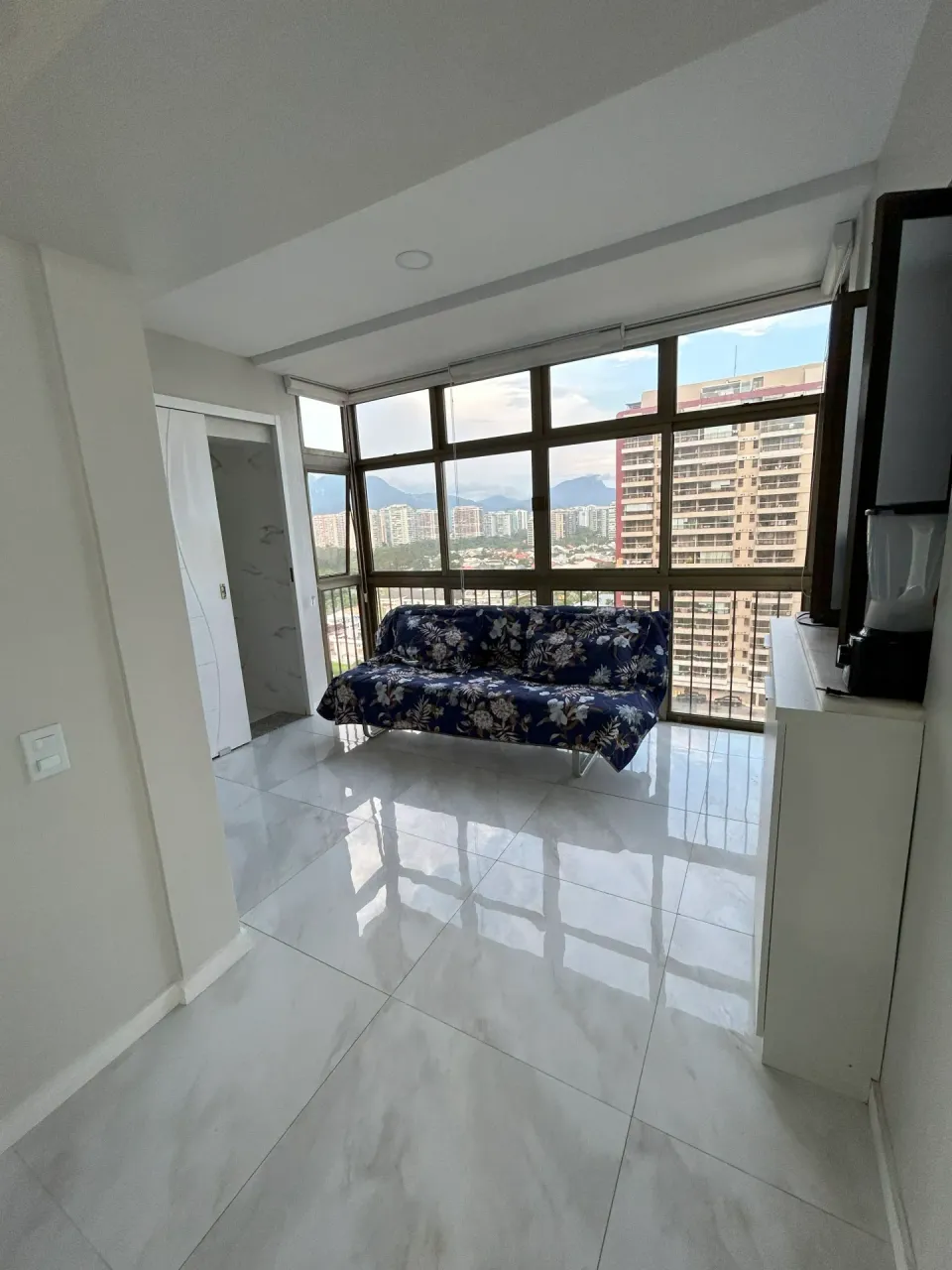 Furnished apartment with 2 bedrooms and 2 parking spaces — photo 10