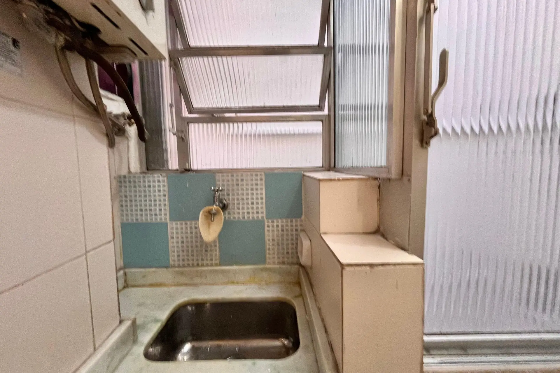 Apartamento sem mobília com 2 quartos e cozinha americana — photo 23