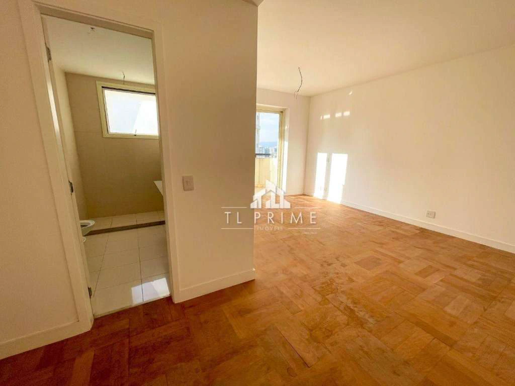 4-suite apartment with 555 m² and 5 parking spaces — photo 18