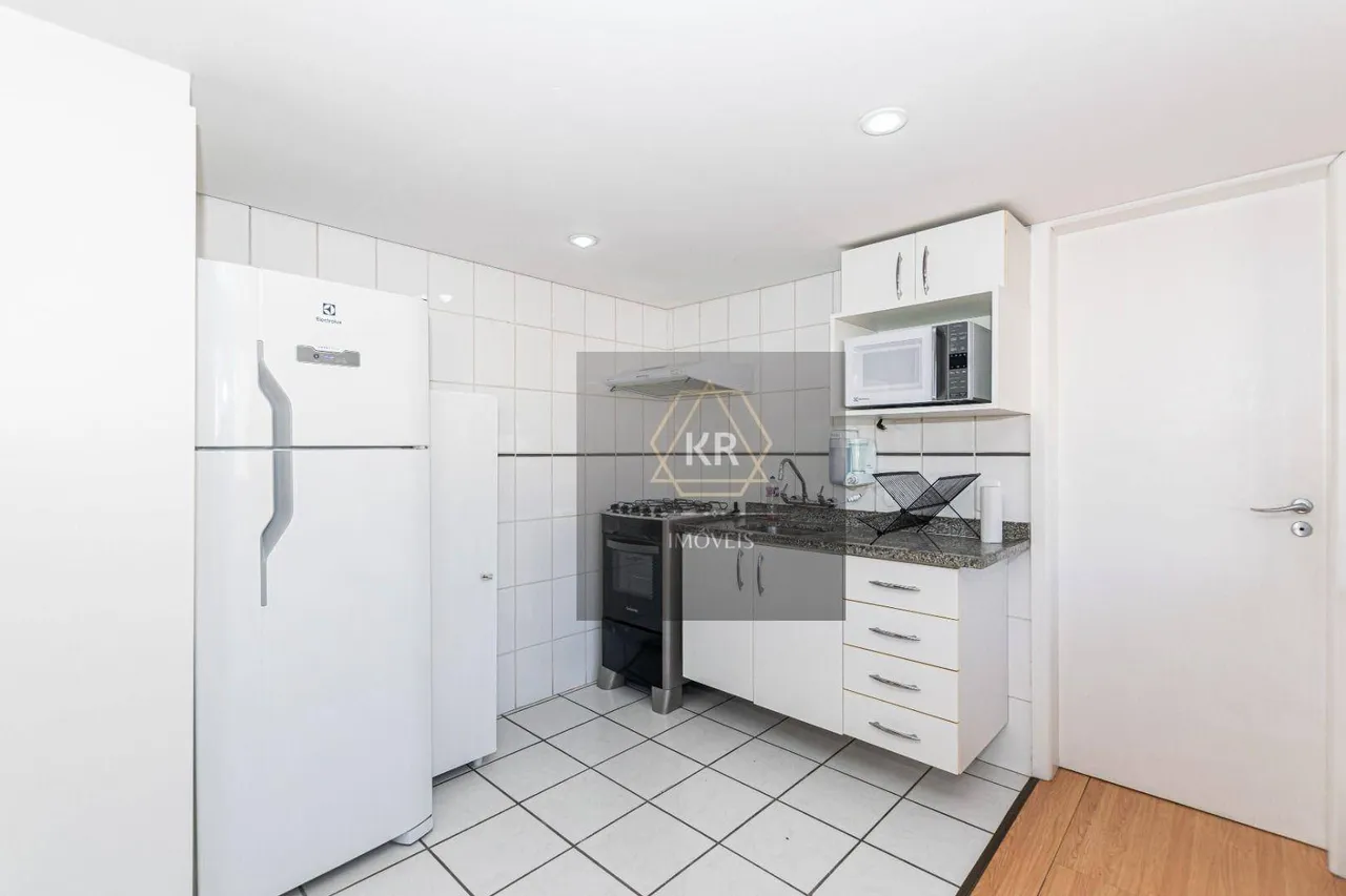 1-bedroom apartment with open-plan kitchen — photo 15