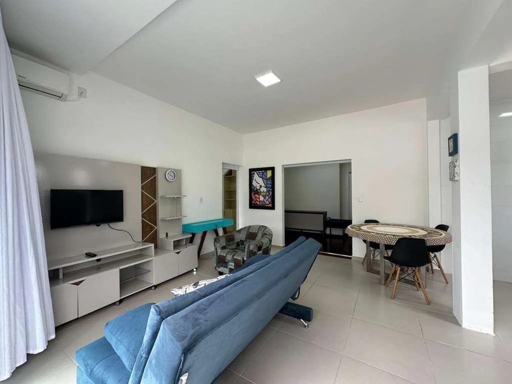 Furnished 2-bedroom apartment with separate kitchen — photo 3
