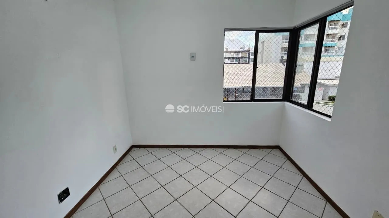 Unfurnished 2-bedroom apartment with private garden, 67 m² — photo 34