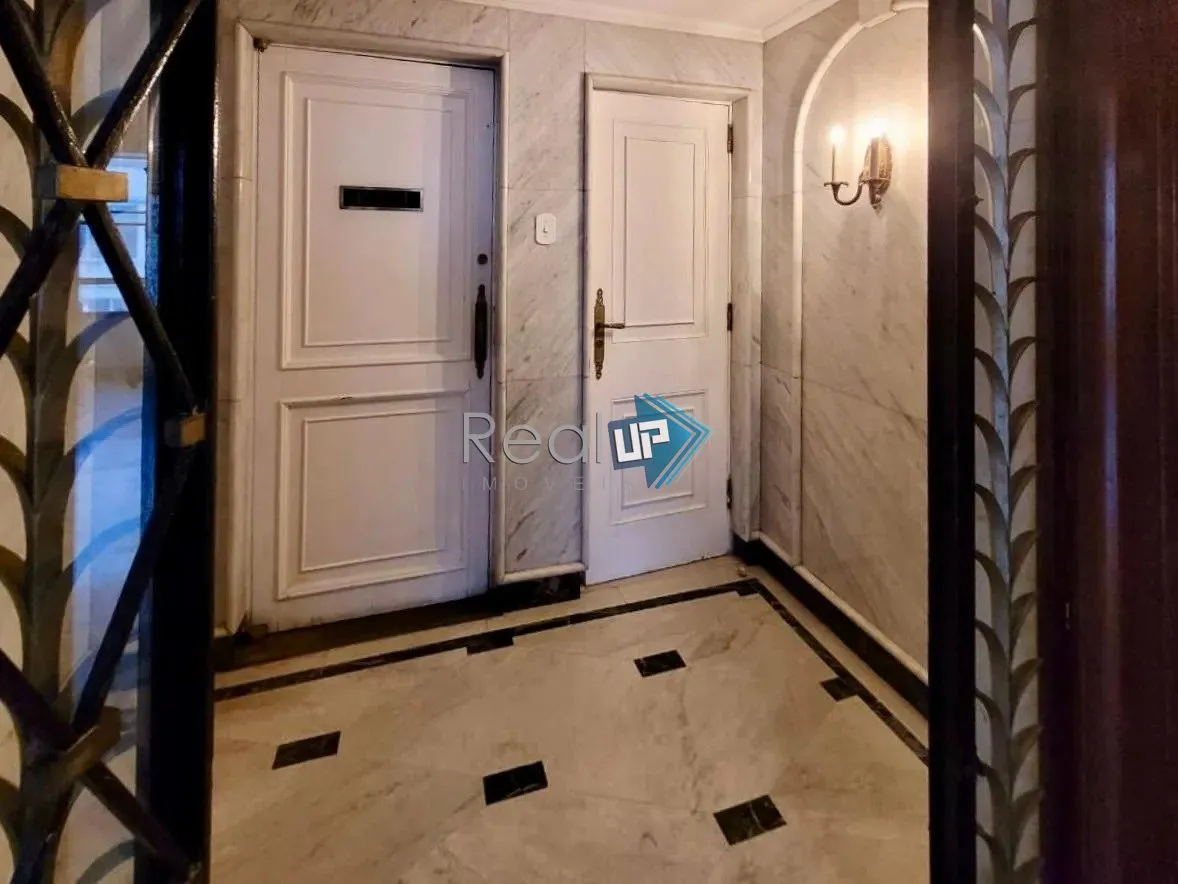 Apartamento para locação com 5 dormitórios e janelas do chão ao teto — photo 16