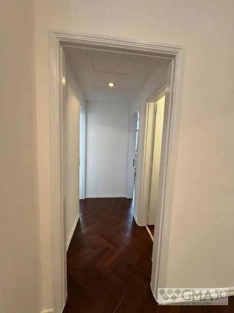 Apartment, 70 m², with wood or laminate floors — photo 20