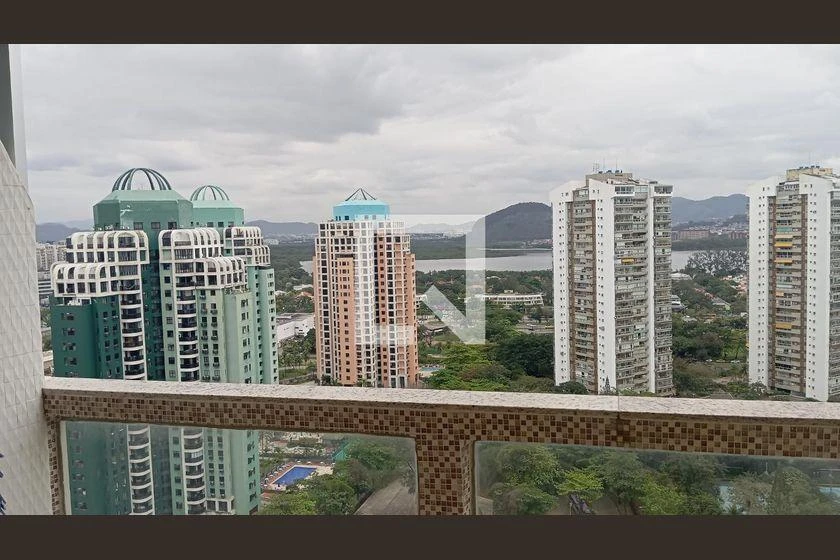 Mountain view in a 3-bedroom apartment, 106 m² — photo 8