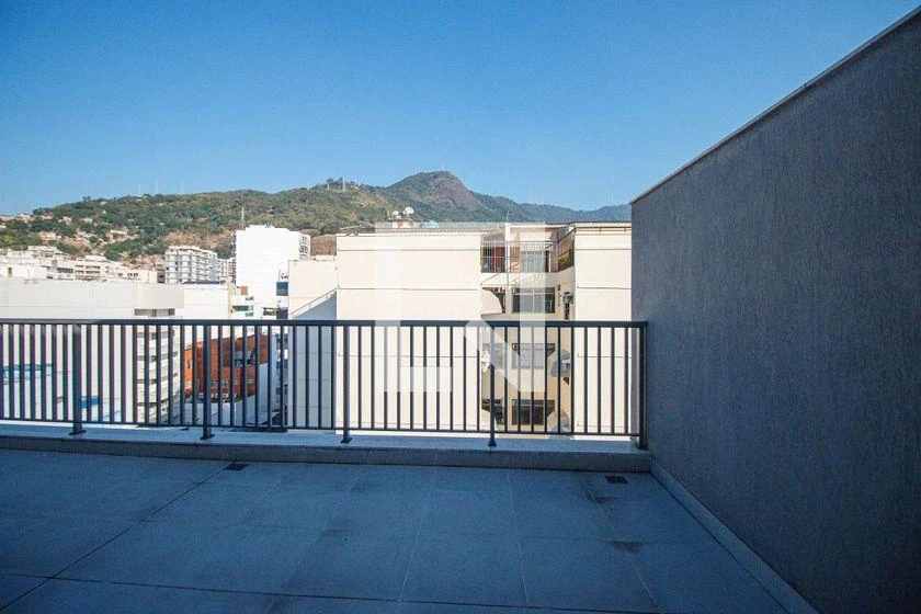3-bedroom apartment with a gas stove and 2 parking spots — photo 5