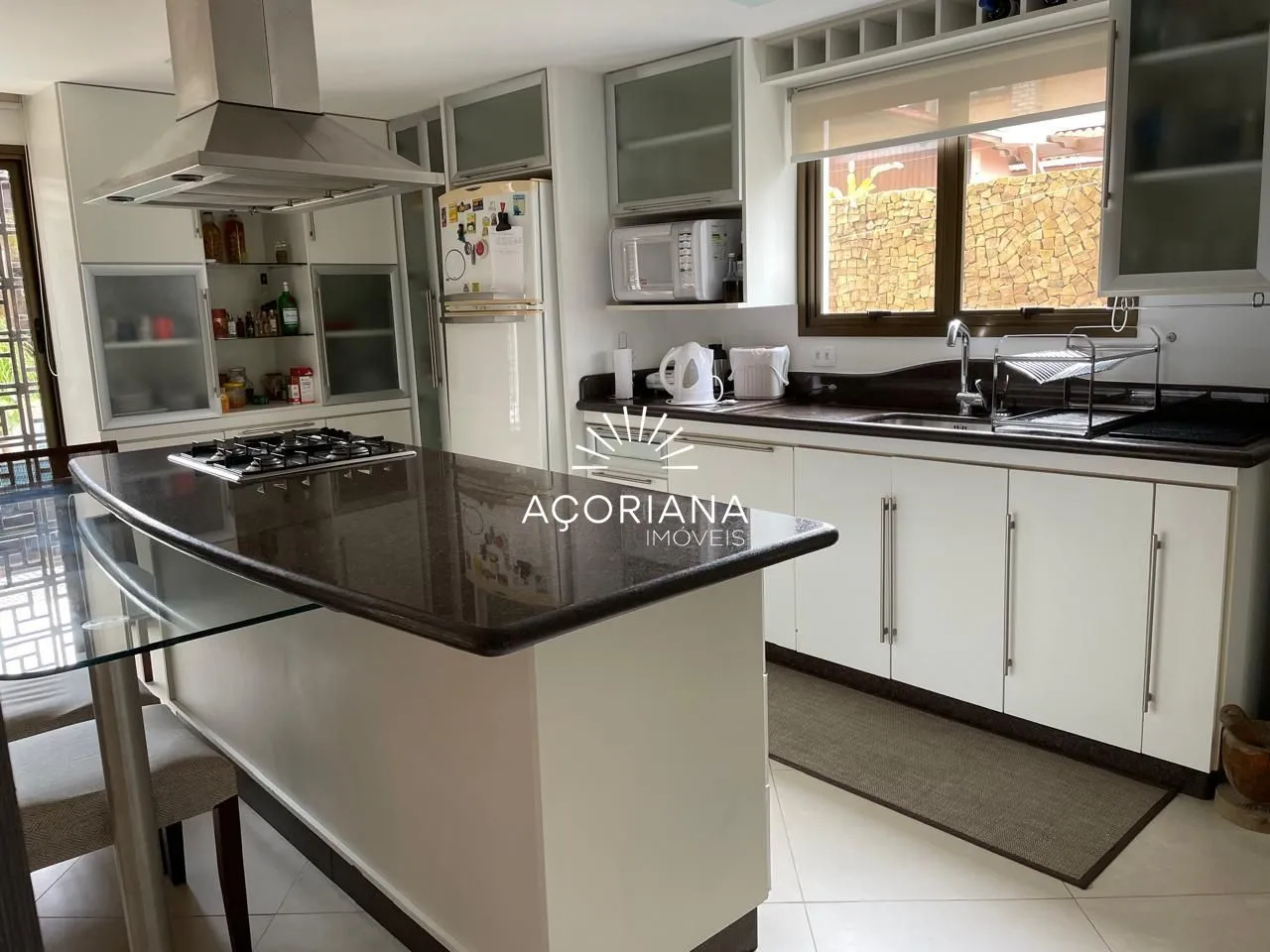 Casa amueblada con 4 dormitorios y 3 suites — photo 2
