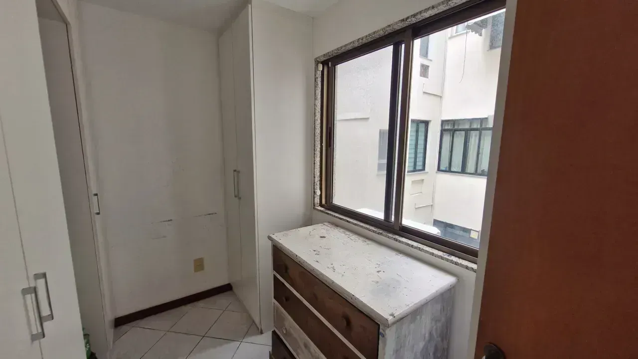 Apartment with a closed kitchen and 3 bedrooms — photo 19
