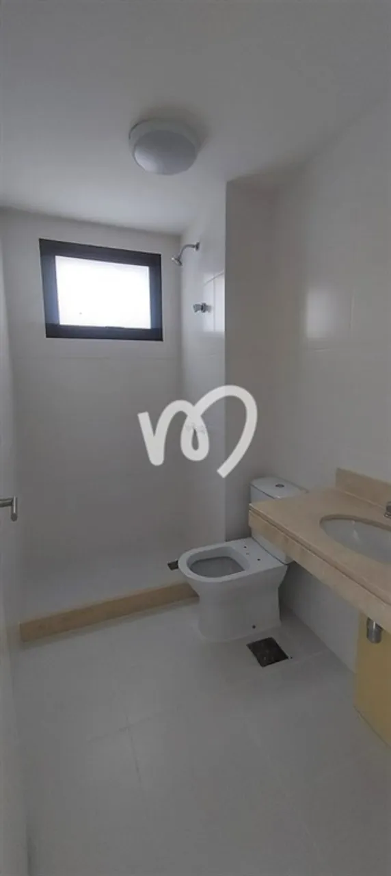 Apartamento com 4 quartos e cozinha fechada — photo 5