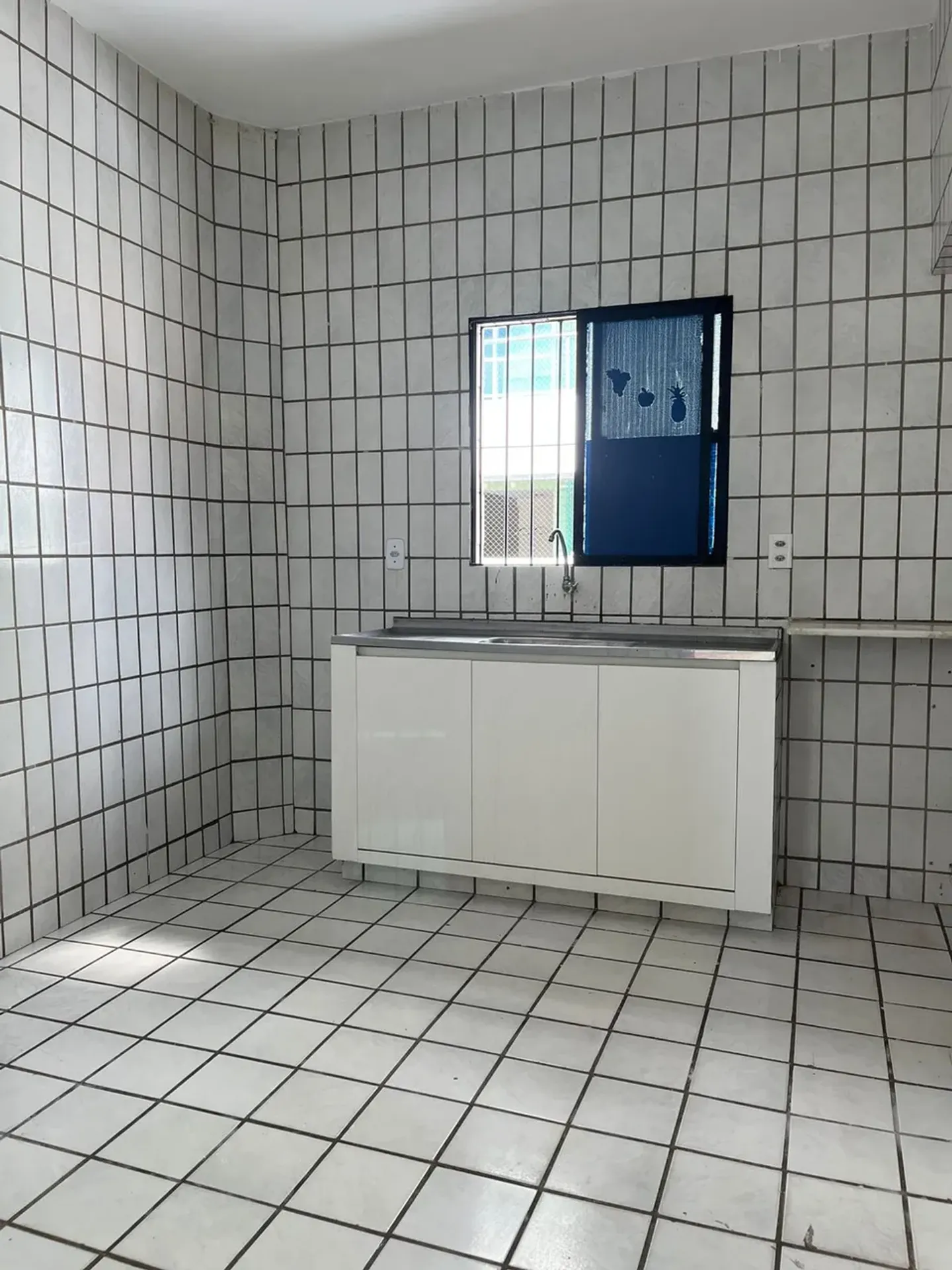 3-bedroom apartment, 1 with its own bathroom, 79 m² — photo 2