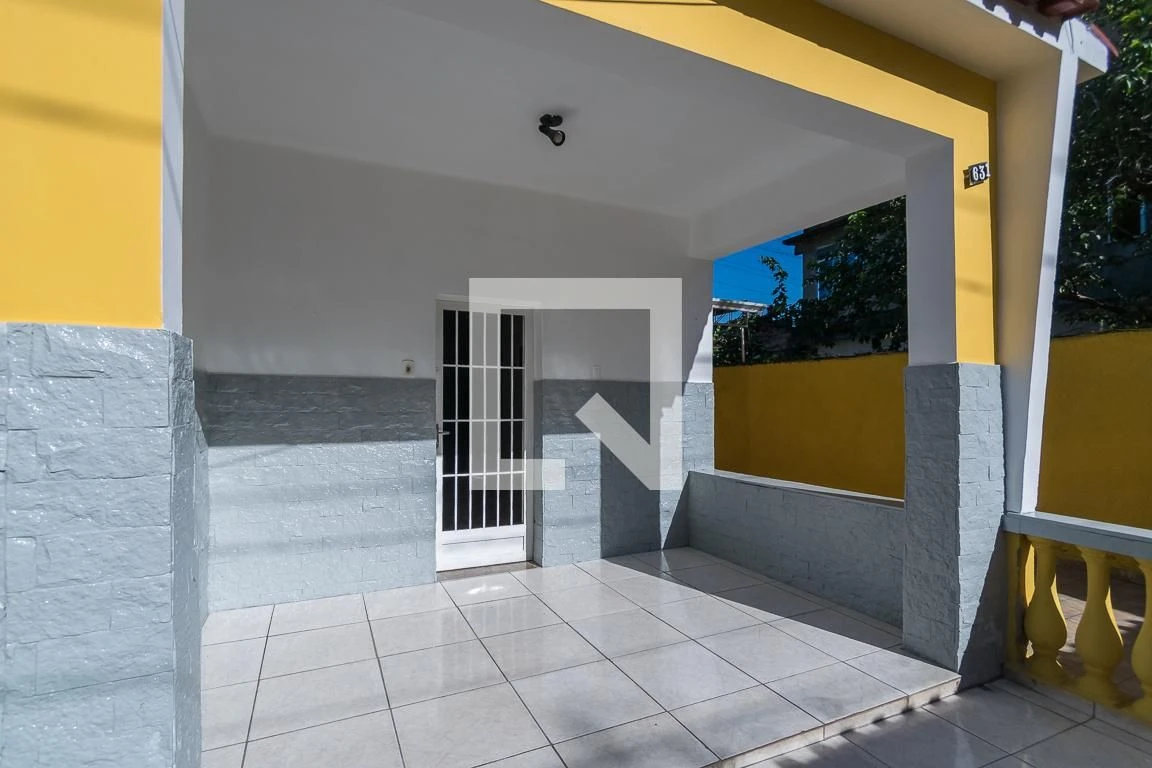 House, 190 m², with a private BBQ — photo 13