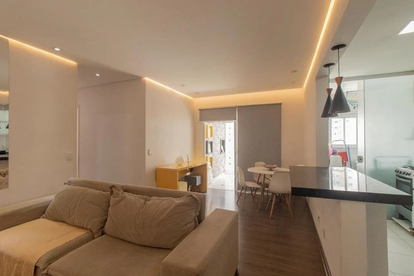 Furnished 2-bedroom apartment with private BBQ and balcony — photo 5