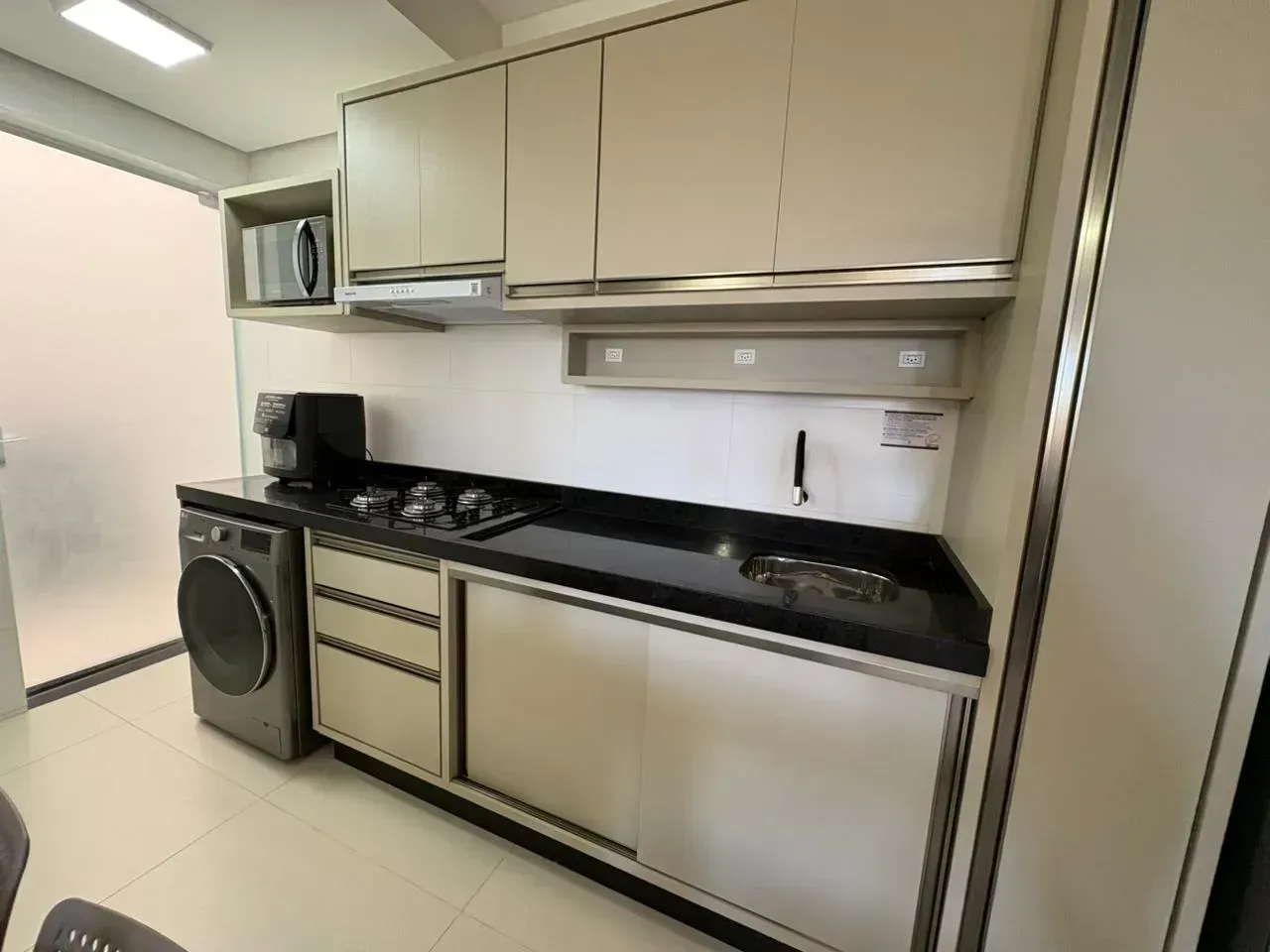 Furnished 68 m² apartment with 2 bedrooms and balcony grill — photo 17