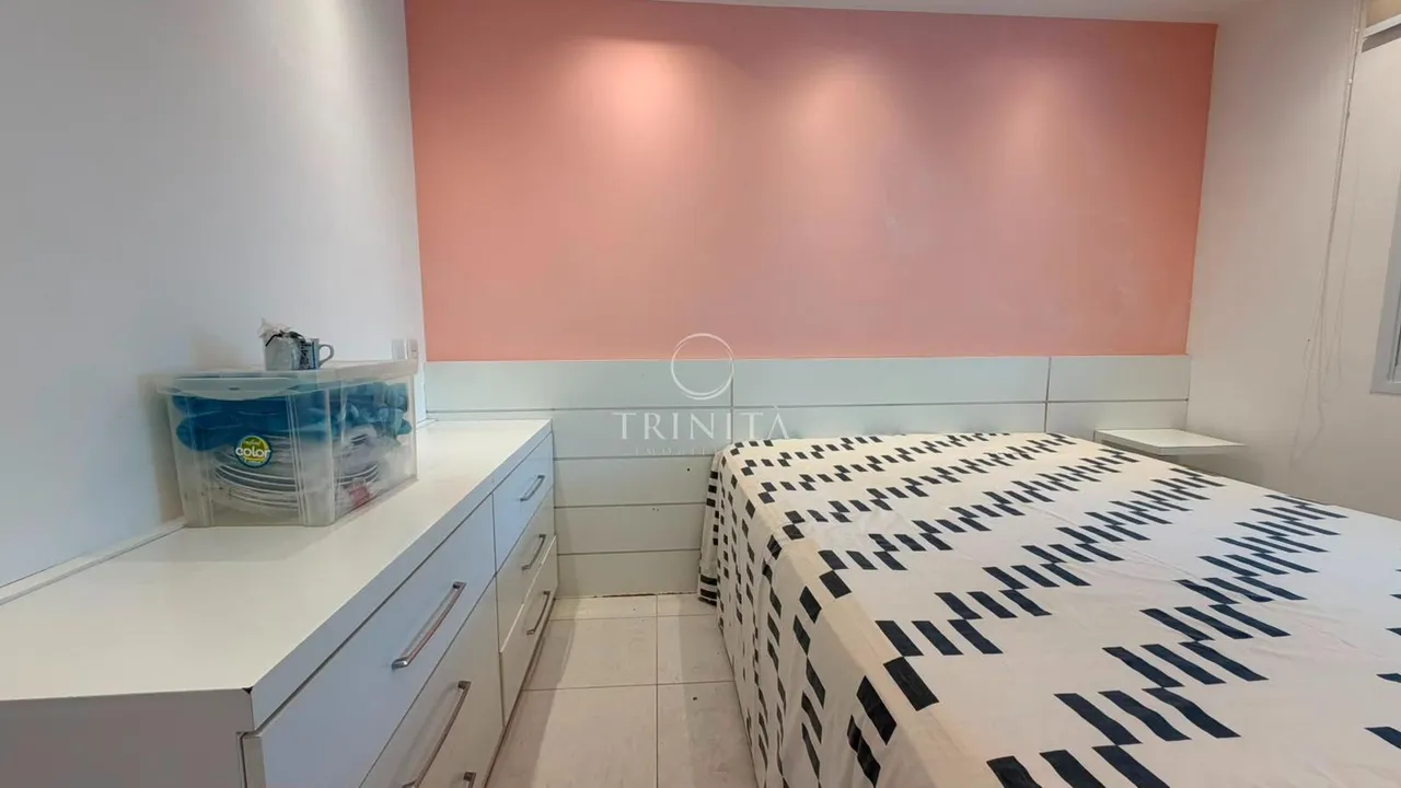 Furnished 2-bedroom apartment with closed balcony — photo 13