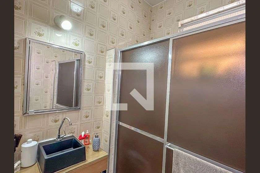 Furnished 86 m² apartment with 2 bedrooms and balcony — photo 20