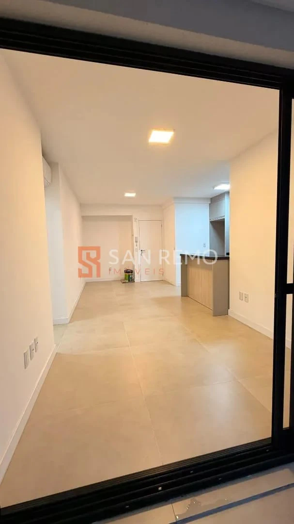 Apartment, 76 m², with a glass-enclosed balcony — photo 3