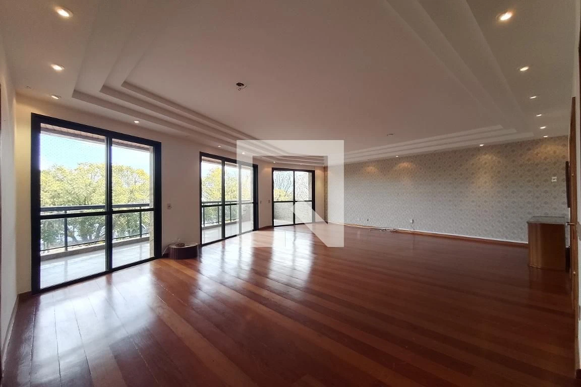 4-bedroom apartment with a water view in Rio de Janeiro — photo 17