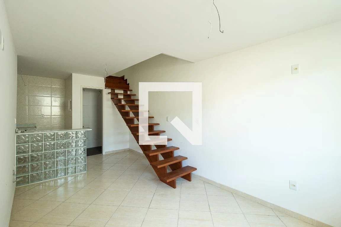 Casa em condomínio com 2 quartos e varanda gourmet — photo 3