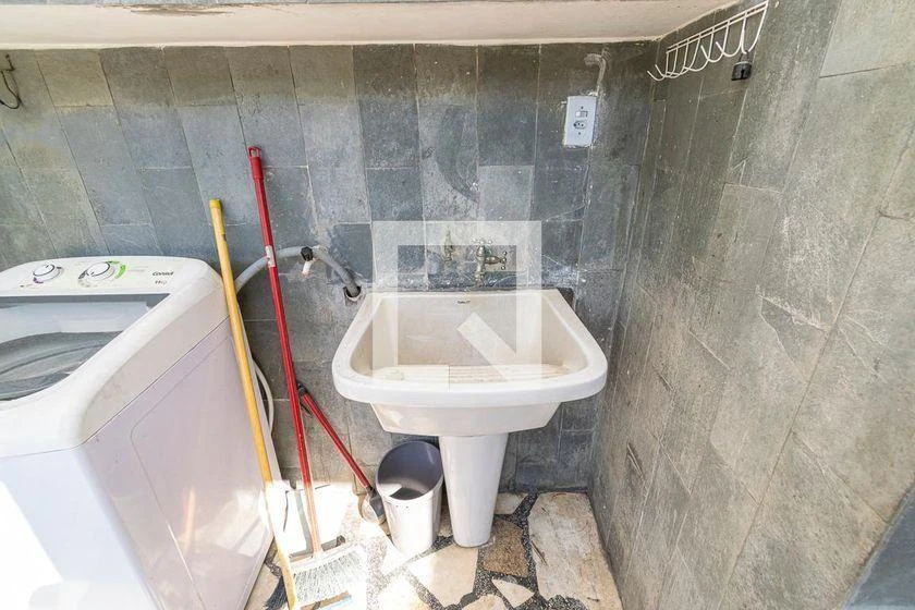 Casa de 150 m² com 3 quartos e varanda — photo 45