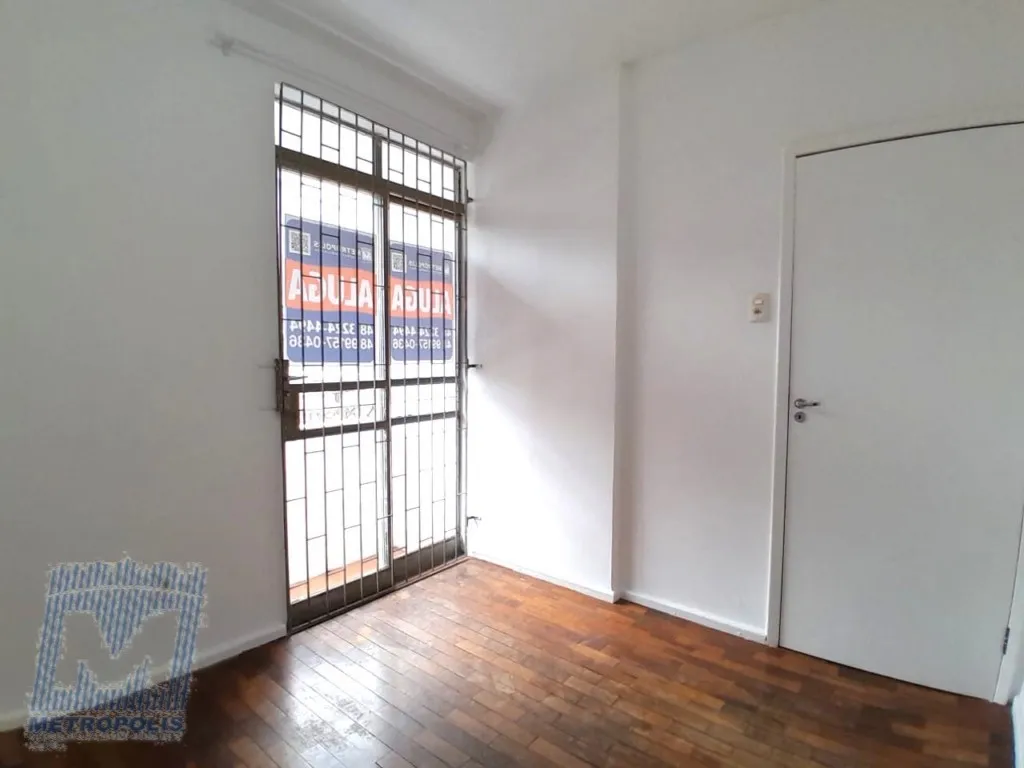 Apartamento de 61 m² con 2 dormitorios y balcón — photo 10